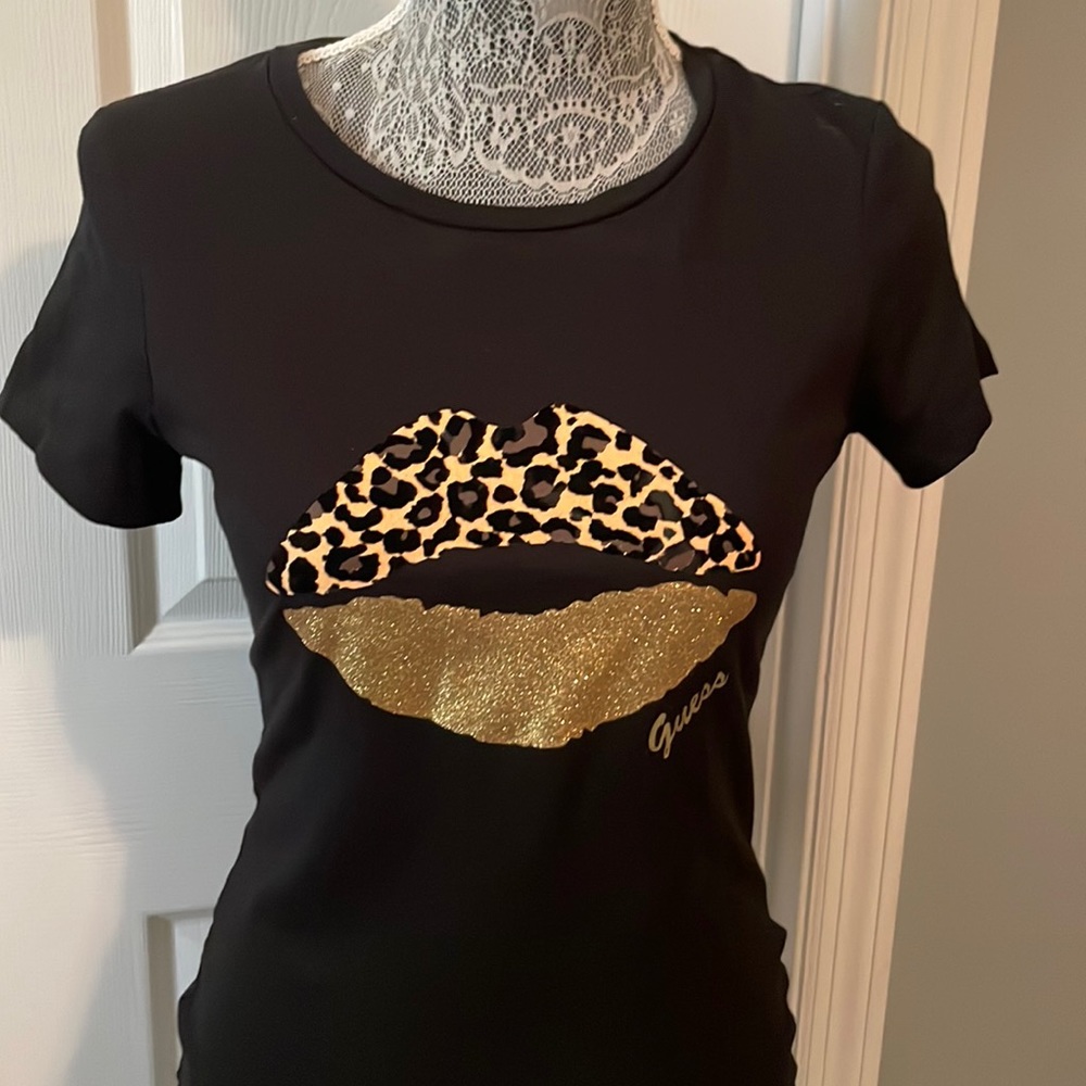 Guess Shirt NWOT